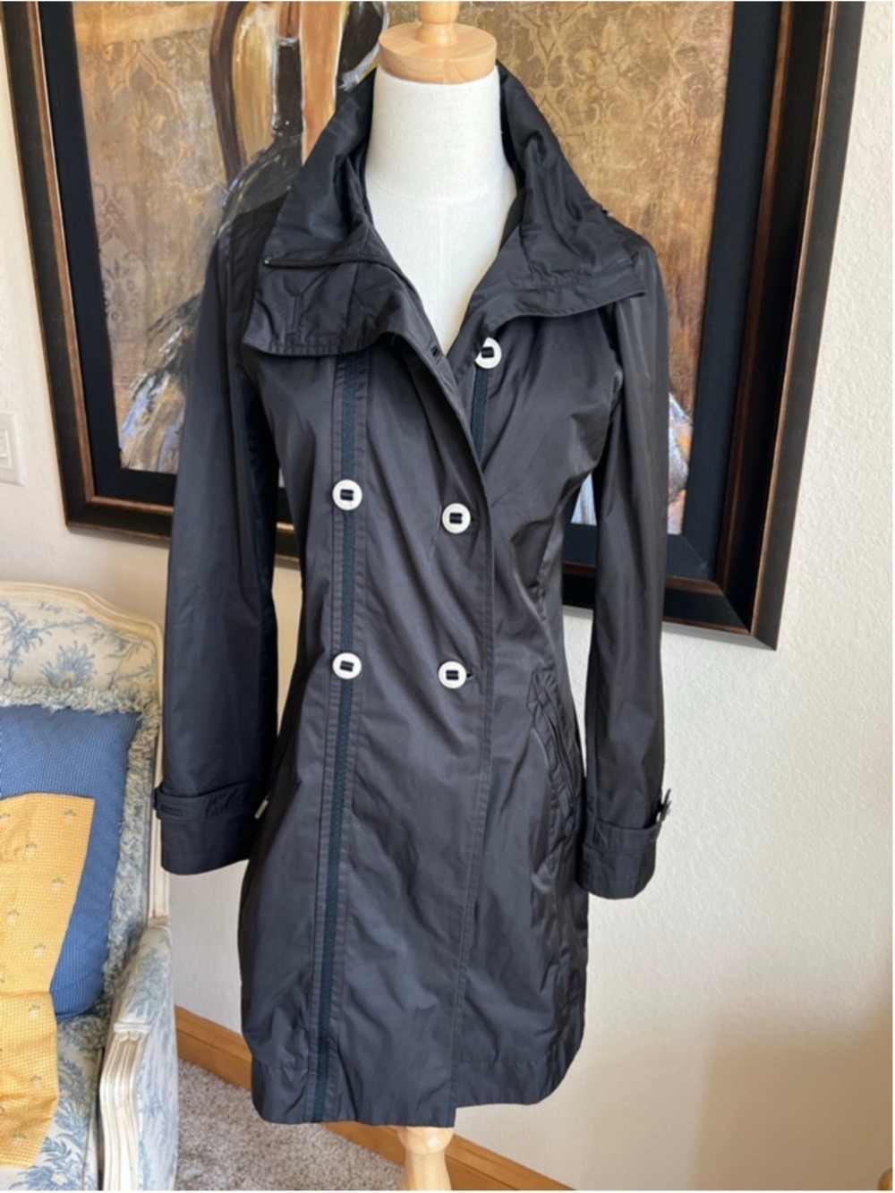 NWOT Rainforest Black Packable Travel Trench Coat S with Blue Lining